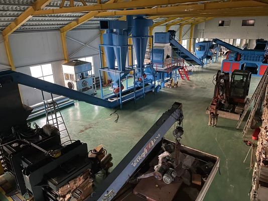 Большая мощность 135кВт дробилка для дрова профессиональный для переработки отходов пластика